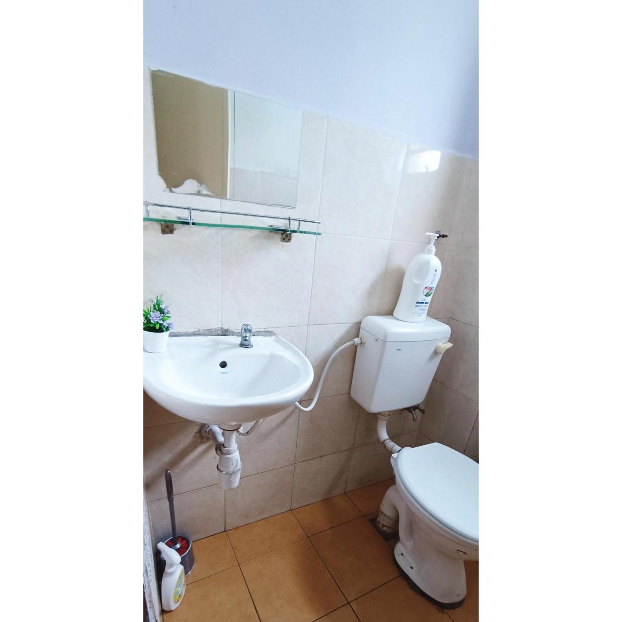 Homestay Lestari Klia 세팡 외부 사진